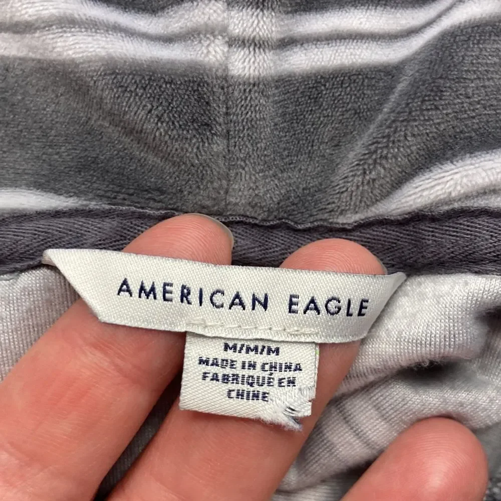 American Eagle Gray and White Striped Velour Hoodie SZ M Kangaroo Pocket - Picture 10 of 13